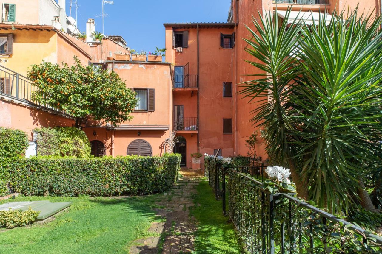 Iflat Loft&pool In Trastevere Lägenhet *